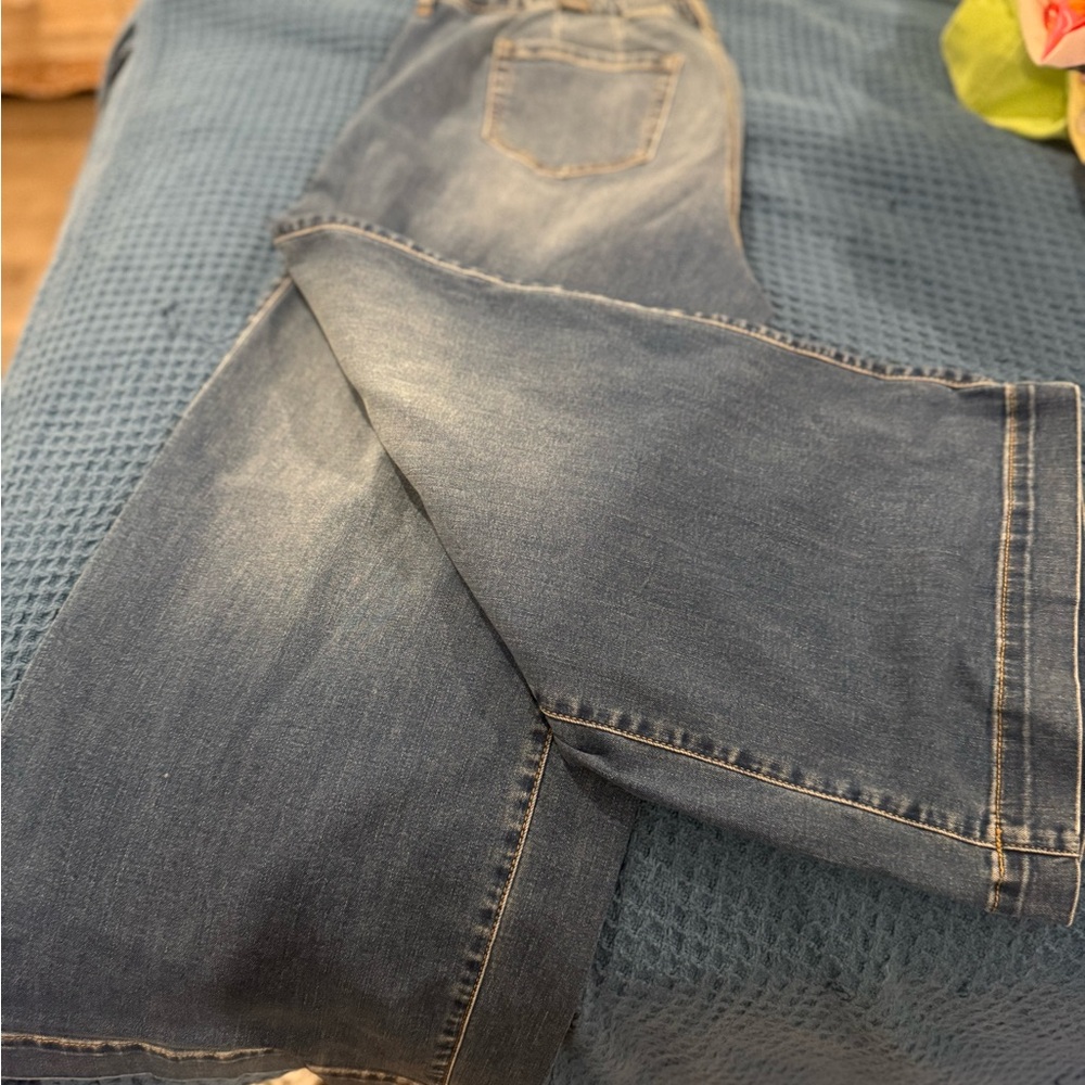 Torrid Wide-leg Cropped Jeans